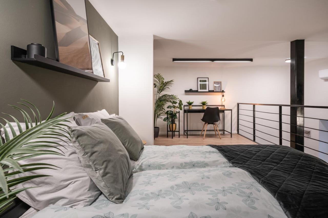 D24 - Historic Quarter Design Loft - Best Location By Bqa Budapest Exteriör bild