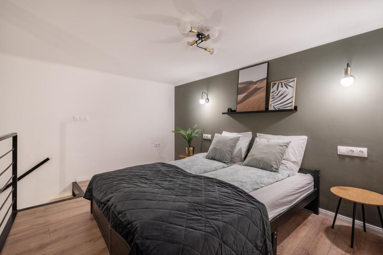 D24 - Historic Quarter Design Loft - Best Location By Bqa Budapest Exteriör bild