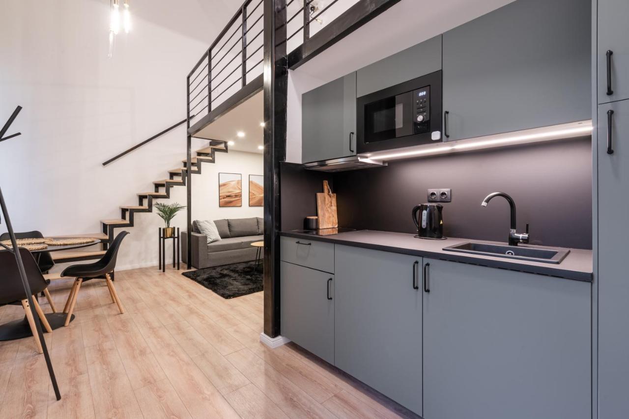 D24 - Historic Quarter Design Loft - Best Location By Bqa Budapest Exteriör bild